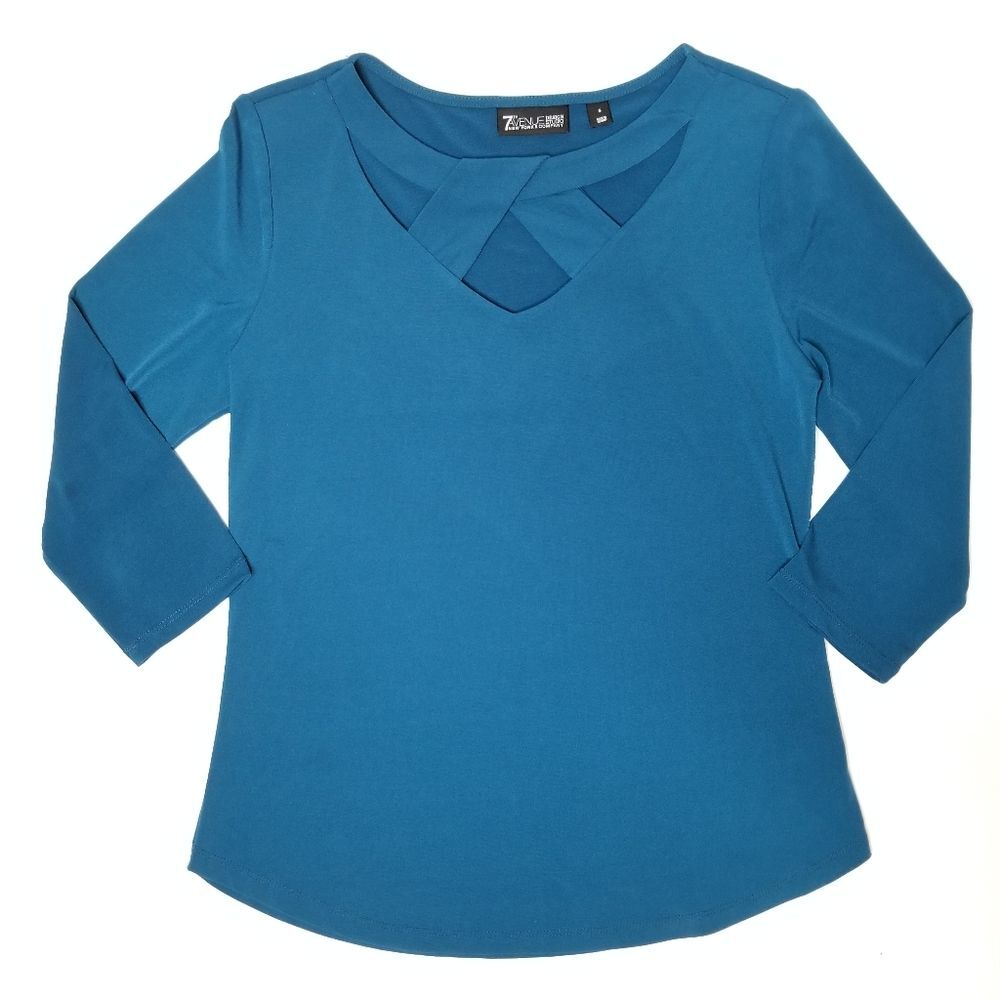 New York & Company Quarter 3/4 Cut Out Top Blue Small